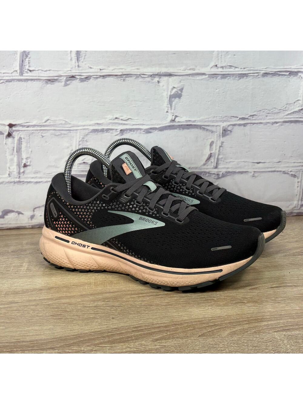 Brooks Ghost 14 Black Pink Running Shoes Women's Size 7.5 Athletic Sneakers